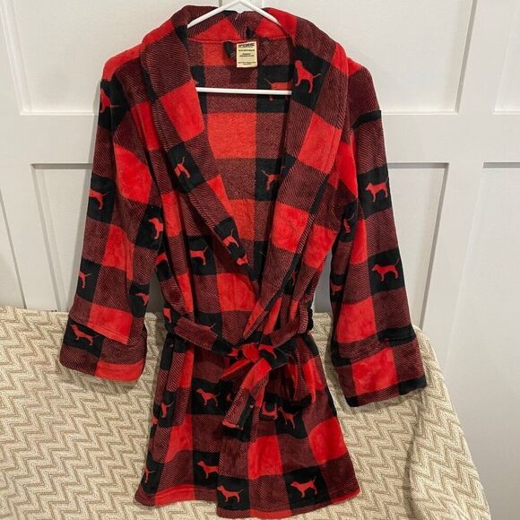Victoria's Secret PINK Buffalo Check Fleece Robe Red Black Women's XS/S - Picture 2 of 6